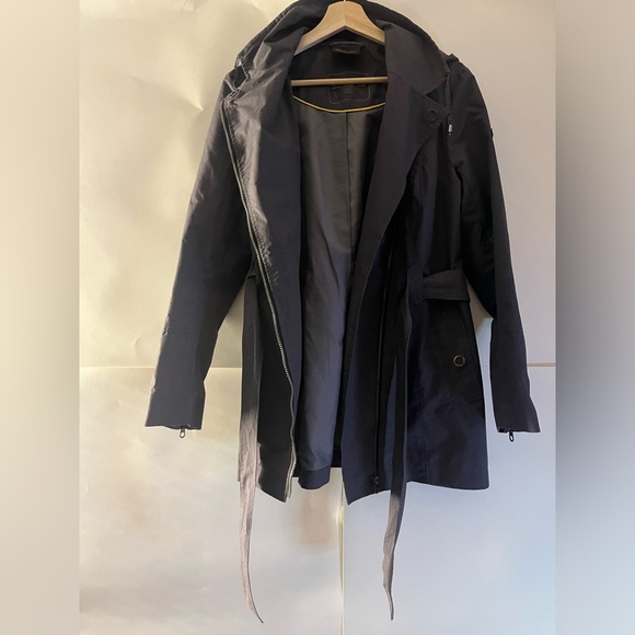 Gray stripes rain trench coat with belt tie - Picture 2 of 9